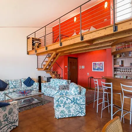 Albicocca Apartment *